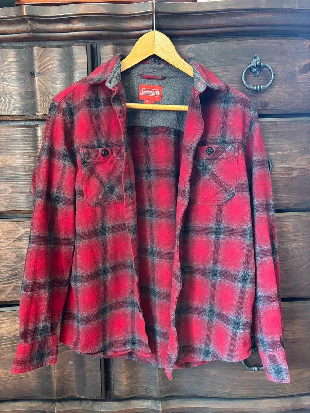 Men’s Coleman Red Flannel / Plaid Button Up, Midweight, Size Medium